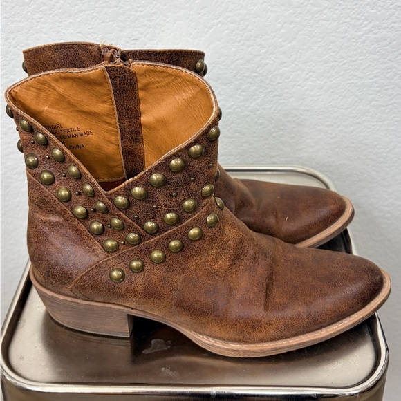 Coconuts by Matisse Shoes - Coconuts by Matisse Cowgirl Studded Brown Ankle Boots Western - 9
